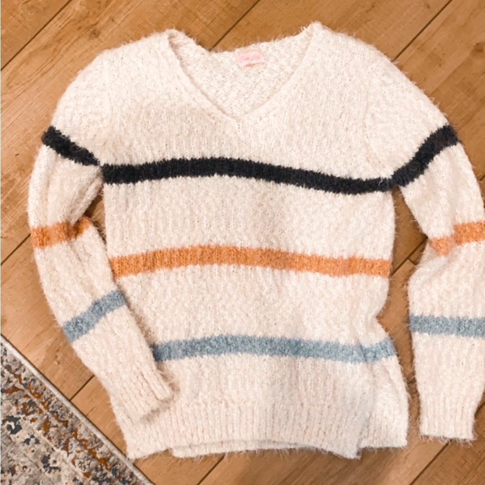 Fuzzy soft sweater